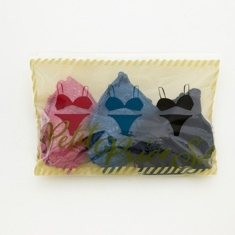 画像出所：しまむら公式サイト「福袋 ノンワイヤーブラ」