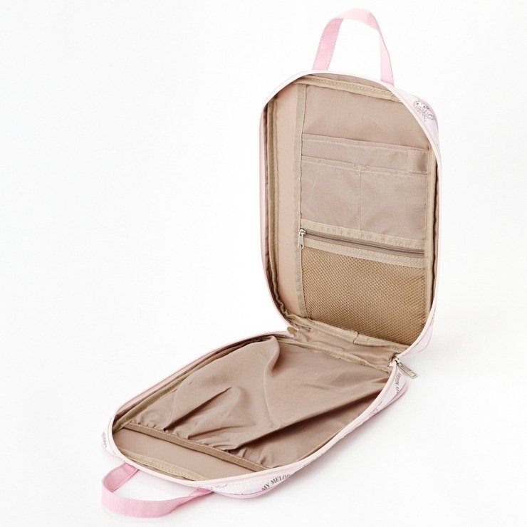 タブレットケース（マイメロディ）（出所：しまむら公式）