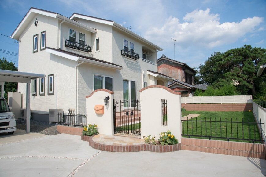 T.TATSU/shutterstock.com