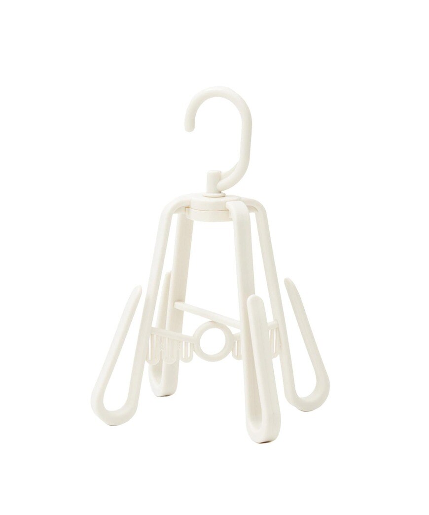 出所：3COINS公式　多機能シューズハンガー