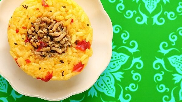 ローソンストア100の新商品:ガパオ飯おにぎり