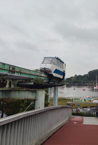 今も現役で使われている錆びついた線路
