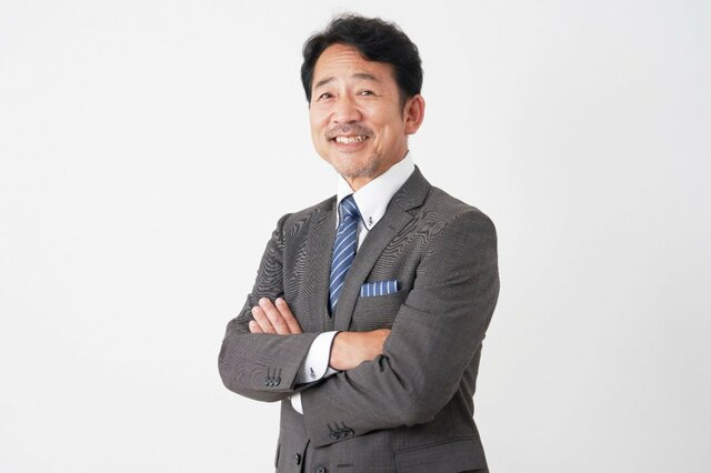 【中間管理職の賃金一覧表】部長級は53.1歳・勤続22.6年で月63万5800円。非役職者との差が前年より縮まった理由とは？女性の伸びも見る