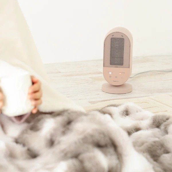 様々なシーンでパーソナル暖房として活躍します