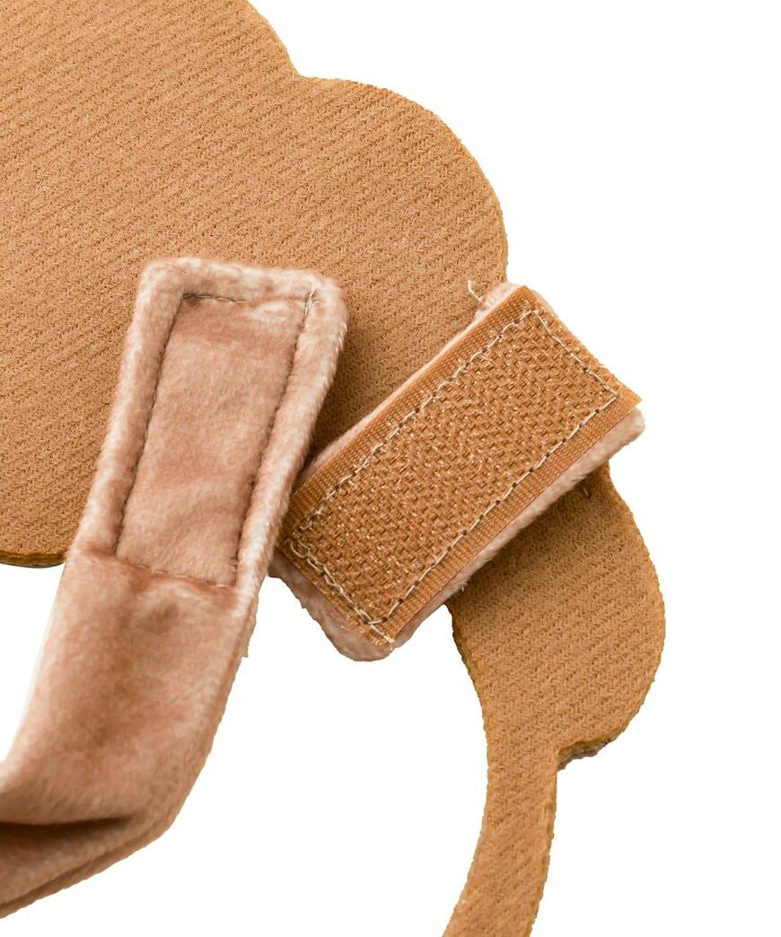 面ファスナーでサイズを調節できます／出所：パルグループ公式ファッション通販サイト 3COINS ペット用鬼のお面／節分