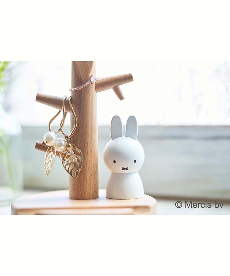 出所：Bleu Bleuet（ブルーブルーエ）公式通販 ミッフィードールスマホスタンド