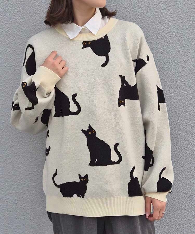 出所：ブルーブルーエ公式　アニマル総柄ニット