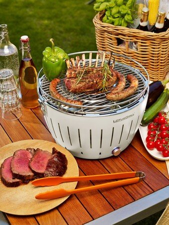 出所：株式会社髙島屋「【髙島屋オンラインストア】ブラックフライデー初開催！／デパ地下グルメや有名ブランド、特別な体験プラン、マイホームまで！」（2022年11月4日）