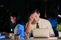 転職時に約8割が「残業の有無や平均時間」を重視。社会人1万人の残業実態