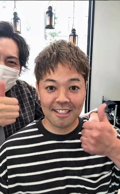 爽やかな髪色と、すっきりとしたシルエットに整ったスタイル