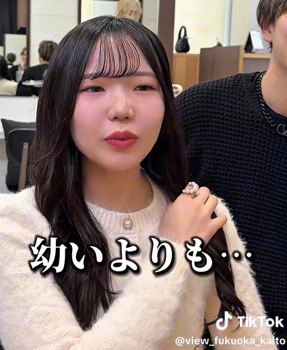 「お姉さんになりたい」幼く見えることに悩む女性が7年ぶりのバッサリカットで大変身！アフターに満面の笑み