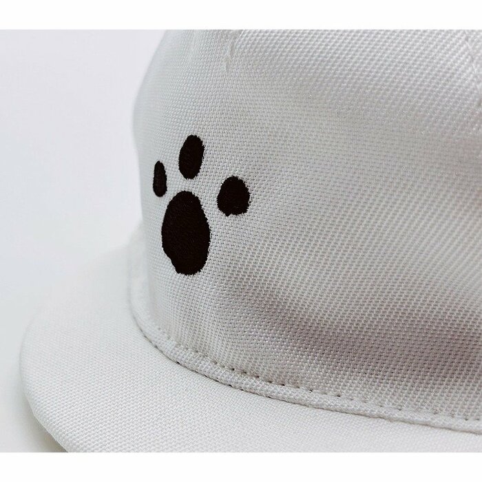 とってもキュートな刺繍入り！