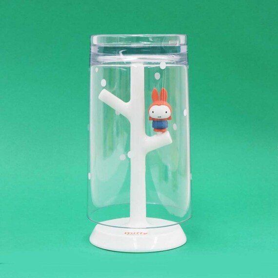 出所：ニトリ公式通販 ニトリネットストア うがいコップ＆スタンド 雪の日ミッフィー