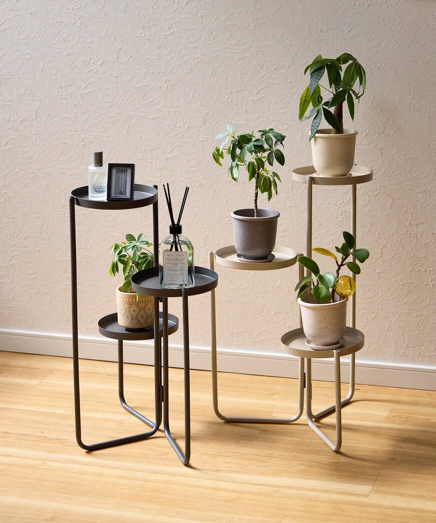 出所：3COINS公式　プランタースタンド