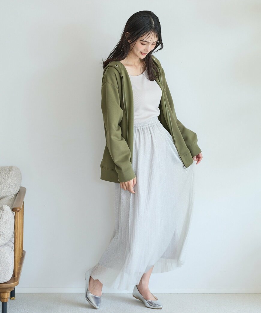 出所：ハニーズ公式　大人のゆるジップパーカー 