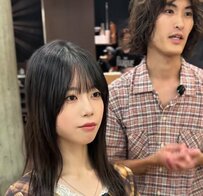 【劇的変身】癖毛と毛量の多さに悩む女性がレイヤーボブに大胆カット！「可愛いです」と笑みもこぼれる