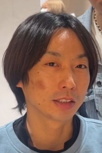イケメン芸人を目指す男性