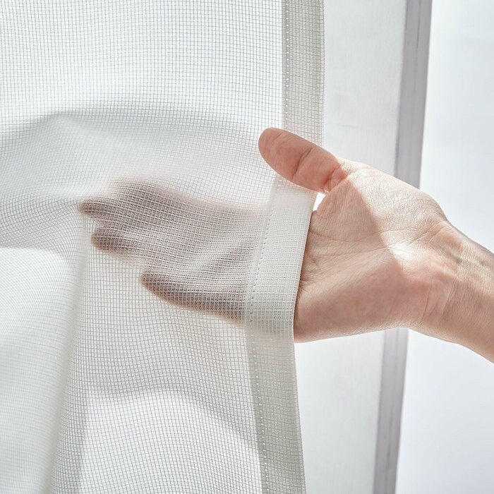 無印良品、レースプリーツカーテン生地質感がわかる画像