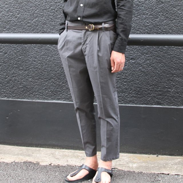 Audience - 馬布ストレッチ2タックアンクルパンツ ¥12,744 （税込）