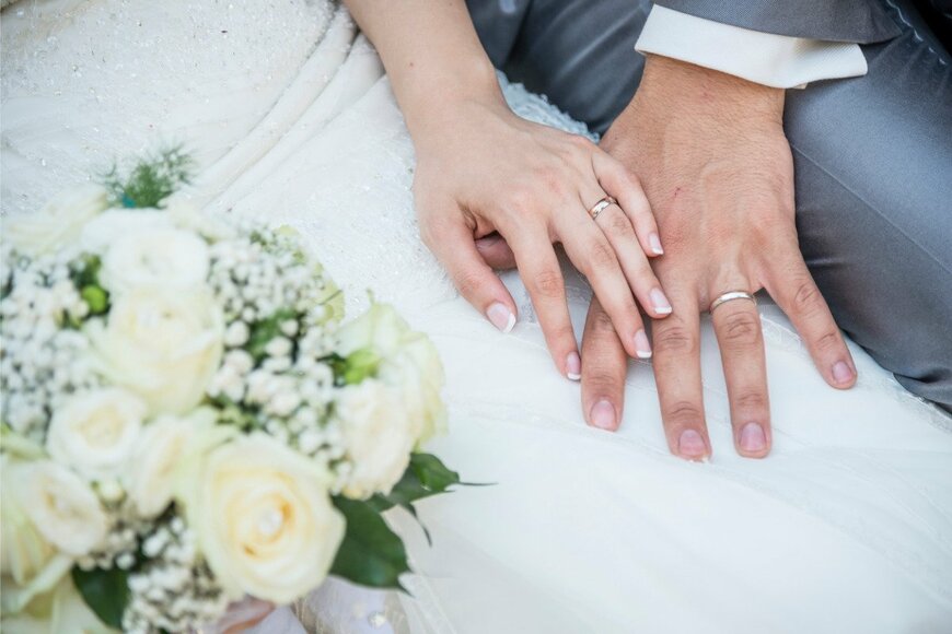 女性の3人に1人が「結婚したら子どもをもつべき」男性を下回る。変わる結婚観、結婚と子育ては結びつかない時代へ