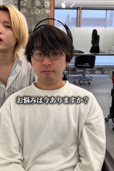 カウンセリングを受ける男性