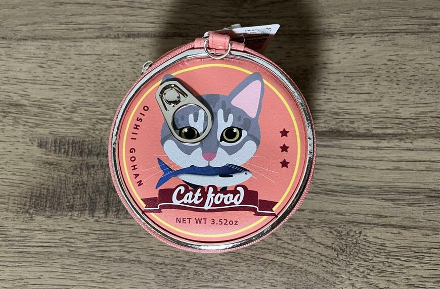 筆者撮影（ダイソー、丸ポーチ（猫））