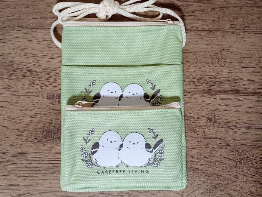 出所：筆者撮影（セリア、ショルダーバッグシマエナガ柄、コインケース シマエナガ柄）