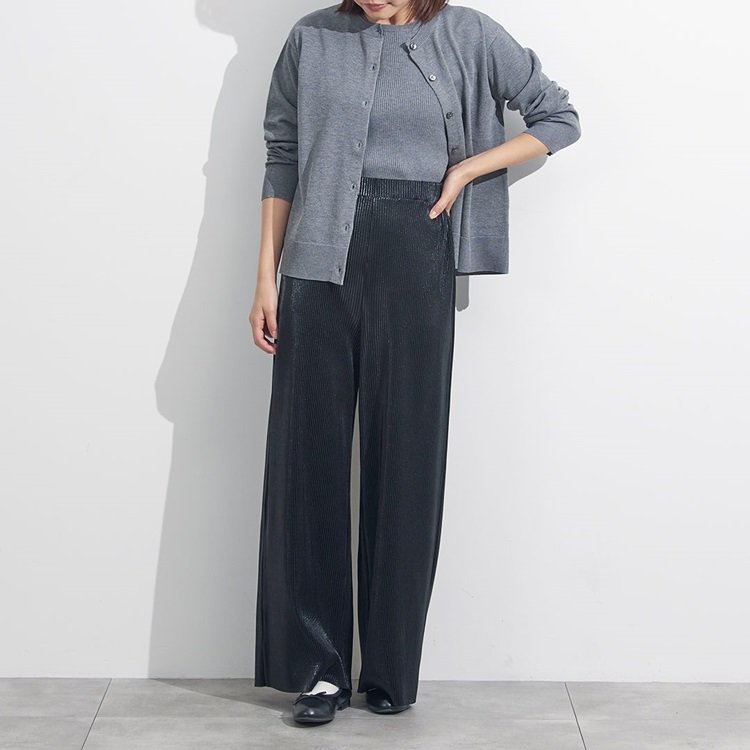 メタリックプリーツパンツ