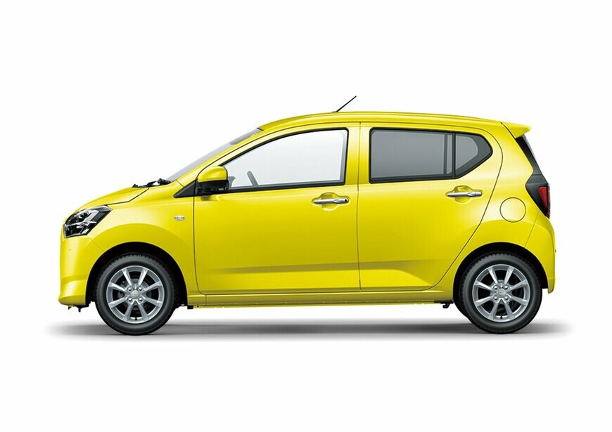 SUBARU「プレオ+」