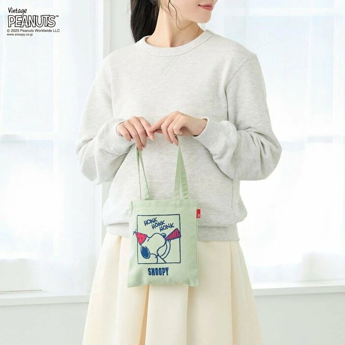 可愛らしいサイズ感のミニトート「ベビールー」