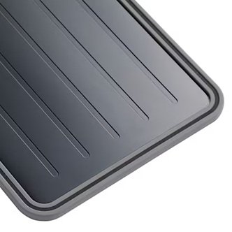 熱伝導率が高いアルミニウム製のプレートを使用し、冷凍食材を効率良く解凍