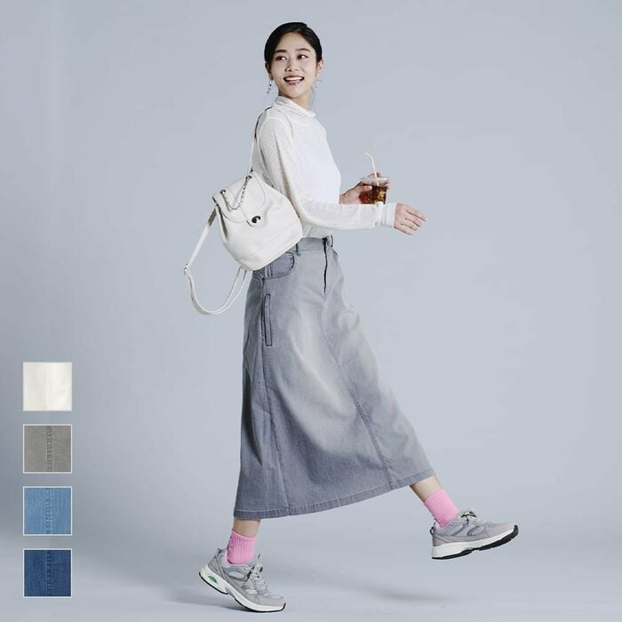 「レディースエアライトメッシュデニムスカート（2300円）」