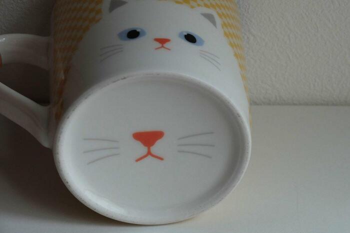 ダイソー「ノーズマグカップ（キャット、約240ｍＬ）」