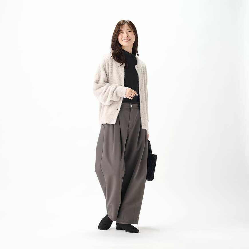 出所：ワークマン公式　レディース撥水ランタンパンツ