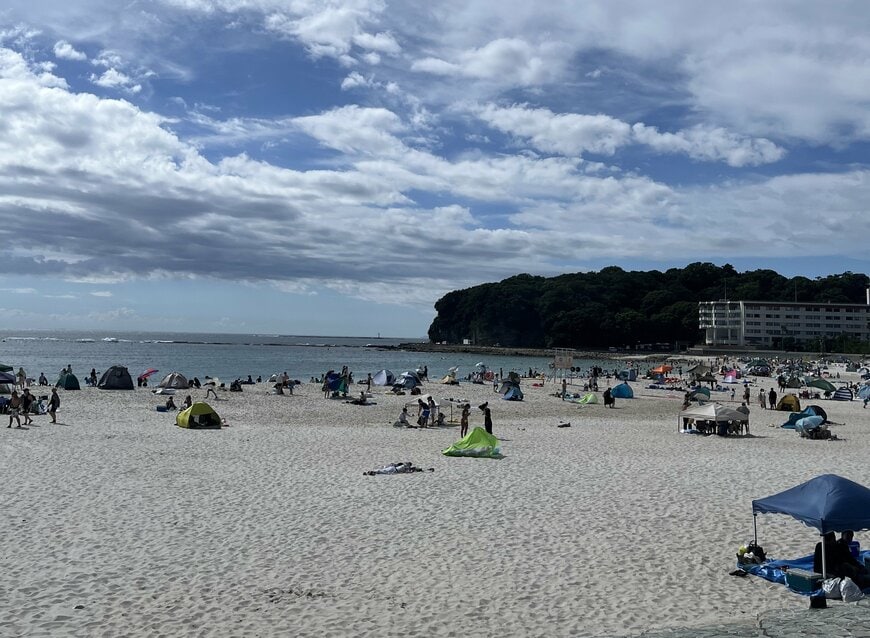 和歌山県・白良浜海水浴場の昨年と今年を比較　予想外の変化に「すごいですね」「こんな感じなんだ」と反響