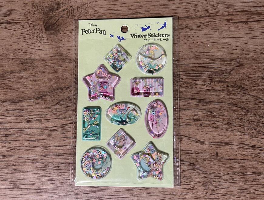 筆者撮影（セリア、ティンカーベルウォーターシール）