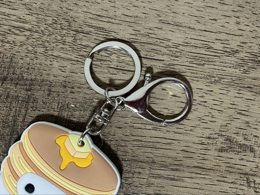 キャンドゥ、キーホルダーPVC製シマエナガ