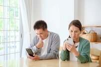 75歳からの「後期高齢者医療保険」はどれくらい？《都道府県別》毎月の負担額～2025年度は全国平均で月額 7192 円となる見込み～