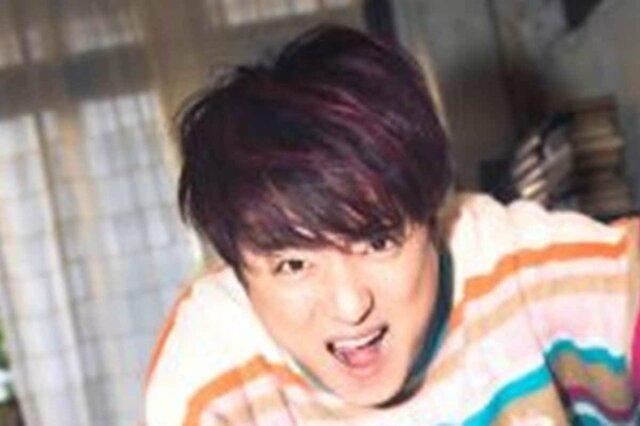 上地雄輔「前に会った時は低学年」元子役と18歳差”夫婦”2ショットに「やばー！」「混乱」「一緒に並ぶと20代」の声