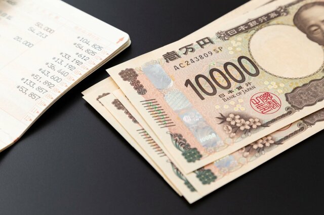 【厚生年金・国民年金】10月に支給される年金の「手取り額」が変わる人も！そのワケとは？【年金一覧表】60歳代・70歳代・80歳代・90歳以上「シニアの平均月額一覧表」をチェック
