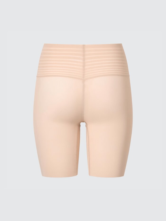 価格は税込み1500円