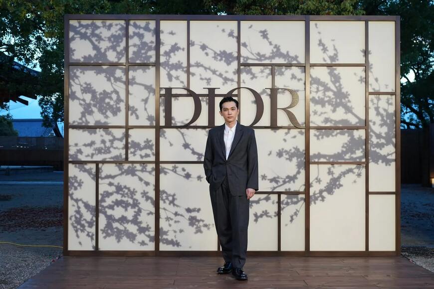 出所：クリスチャン・ディオール合同会社「【DIOR】2025年フォール コレクションを京都・東寺の庭園で発表」