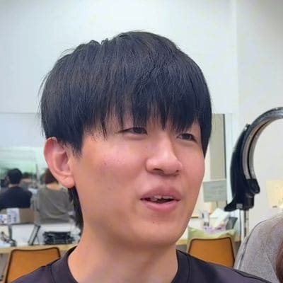 【大変身】「今の髪型が社会人ぽくないなと」男性が社会人デビュー前に大胆イメチェン！清潔感ショートで好印象へ