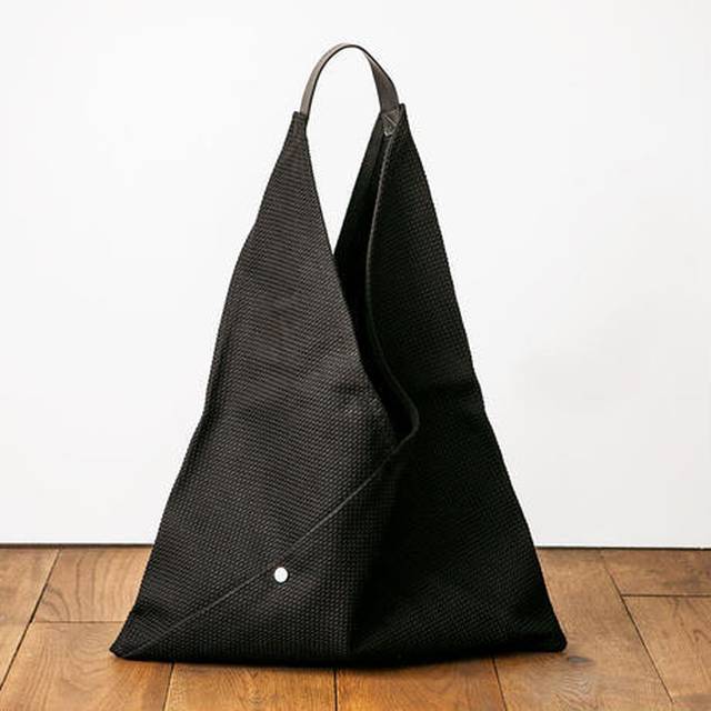 CaBas - N°40 Triangle Tote Large ¥17,820（税込）