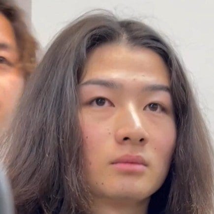 【大変身】ロン毛の男性が短髪×ハイトーンカラーで別人級の変身！スッキリとよりかっこよく！