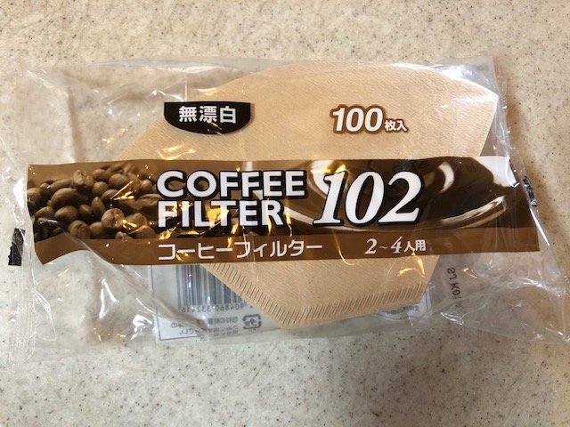 業務スーパー『COFFEE FILTER（コーヒーフィルター）100枚入』（筆者撮影）