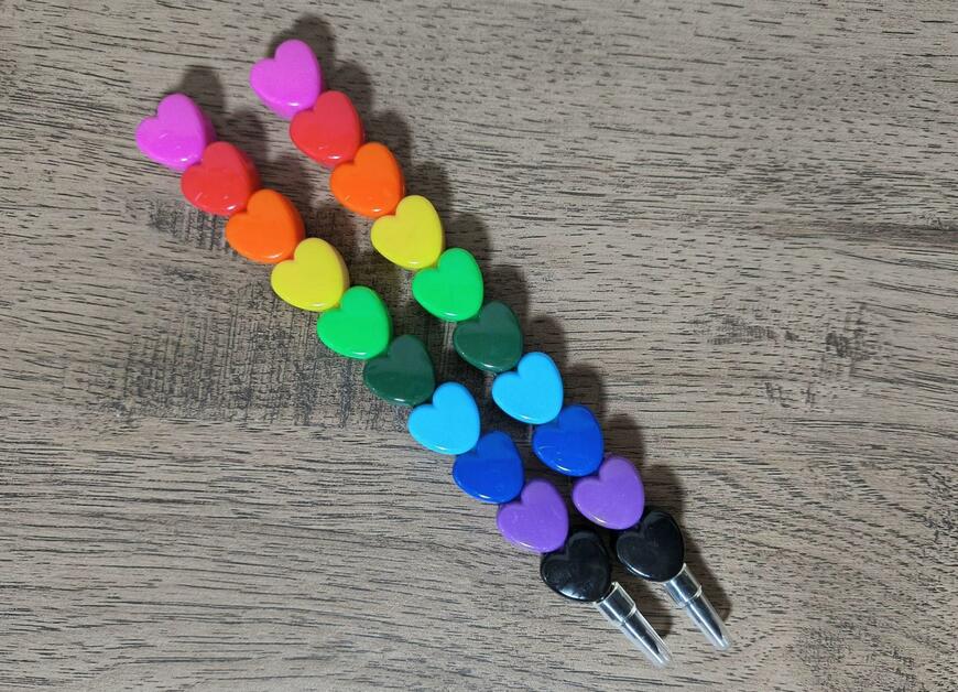 筆者撮影（セリア、ハートロケット式カラー鉛筆）