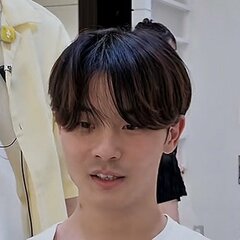 「横髪がふくらんじゃう」男性がカット+縮毛矯正でさわやかにスタイルチェンジ