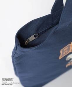 出所：<a href="https://www.honeys-onlineshop.com/shop/g/g277121941491/" target="_blank"><u>ハニーズ公式オンラインショップ スヌーピー／トート</u></a>