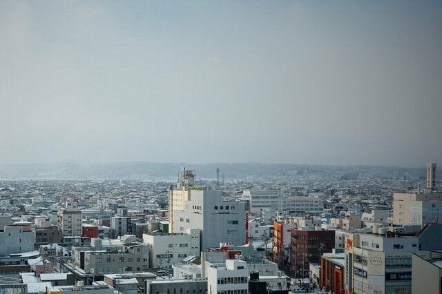 青森県で購入した弁当が大きな話題に…　「箸入れのデザイン」に思わず笑ってしまう